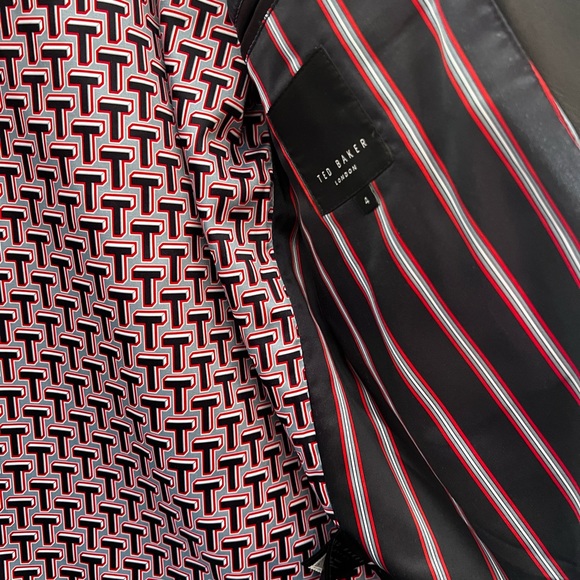 TED BAKER MEN’S REG. FIT BLACK LEATHER JACKET- SIZE 4- NEW - Picture 6 of 9